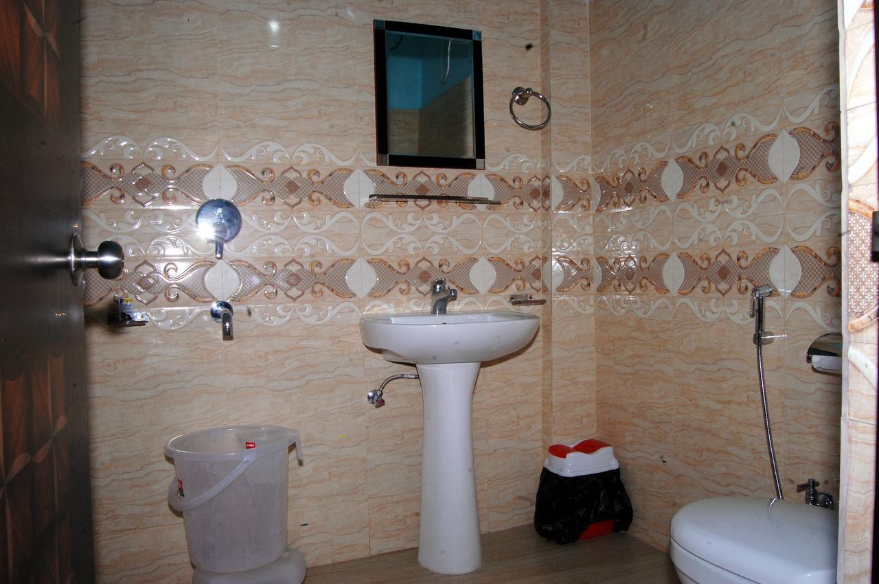 Hotel Devbhoomi Inn Rishīkesh Eksteriør bilde